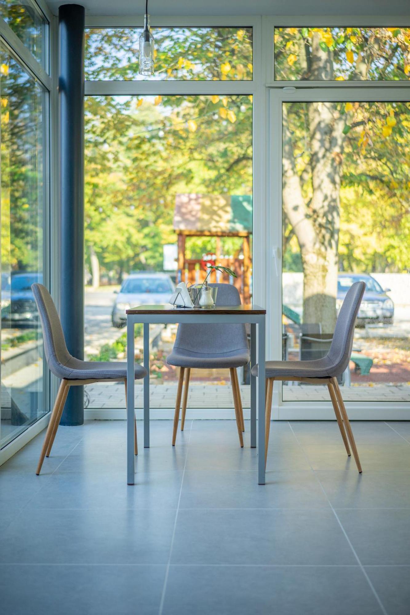 A16 Design Panzio Hotel Harkány Buitenkant foto